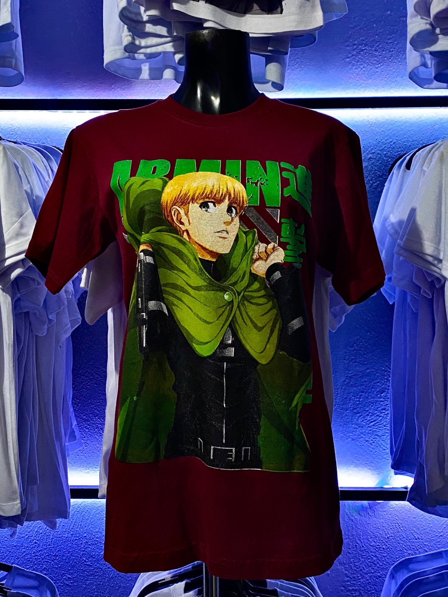 Playera Armin Shingeki no Kyojin