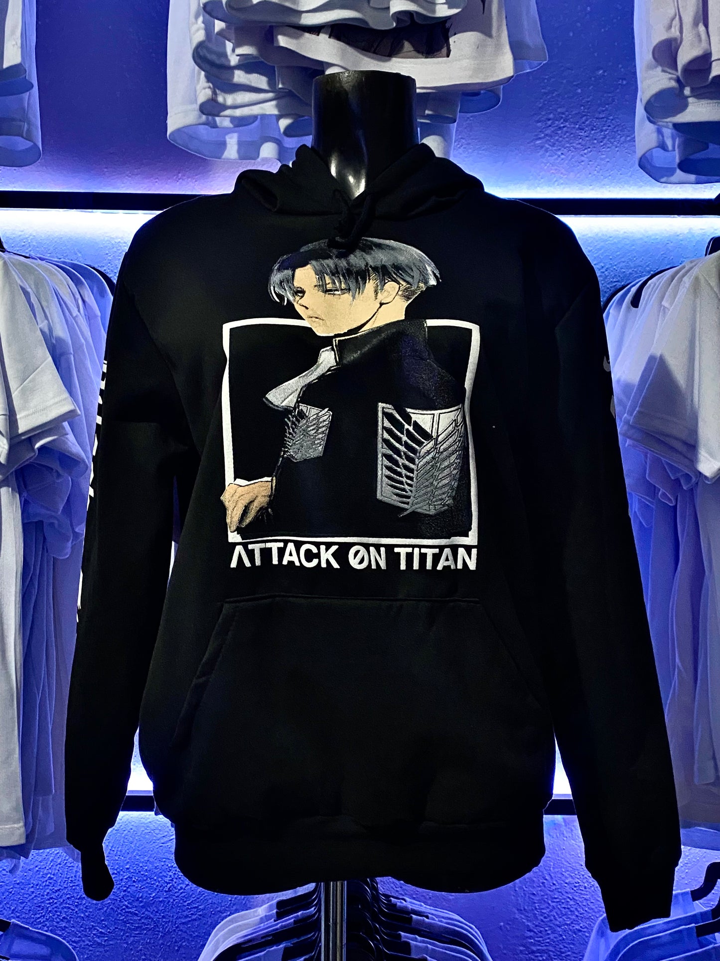 Sudadera Levi Shingeki no Kyojin